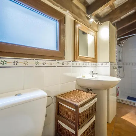 Holiday home Beautiful In With Kitchen